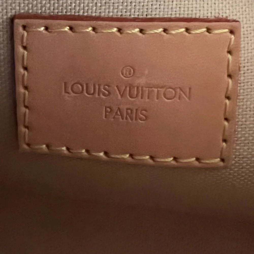 Authentic Louis Vuitton Favorite PM in Damier Azur Canvas - Picture 11 of 16